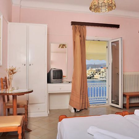 Sea Colours Rooms & Apartments Ermoupoli Exterior foto