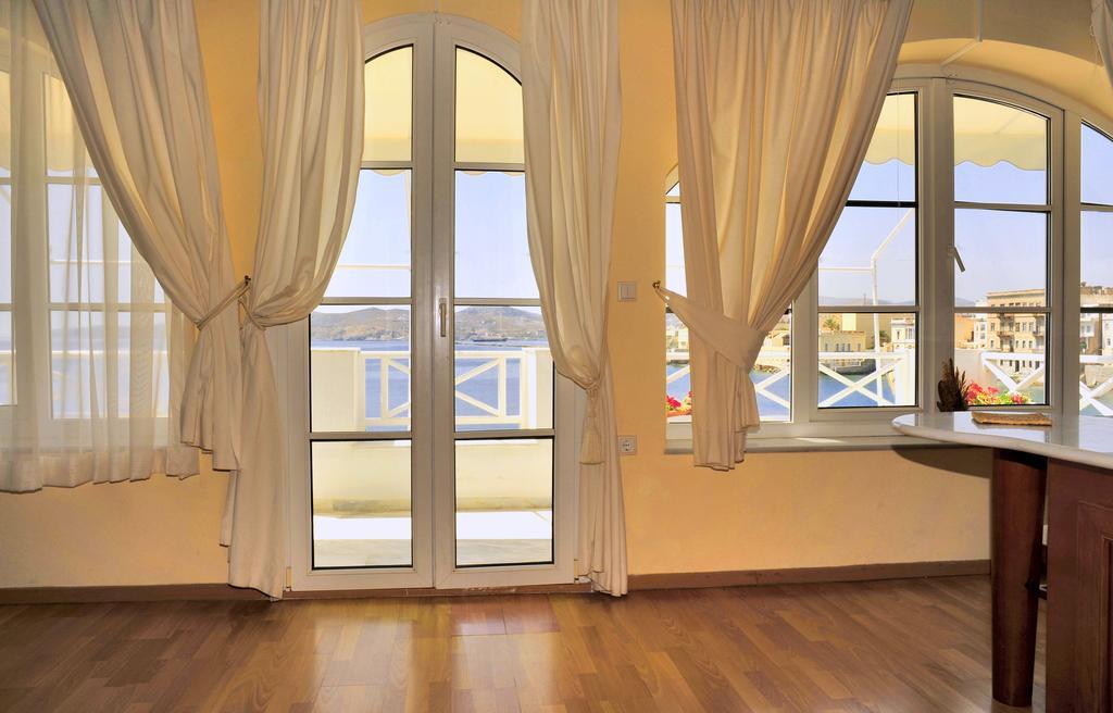 Sea Colours Rooms & Apartments Ermoupoli Zimmer foto